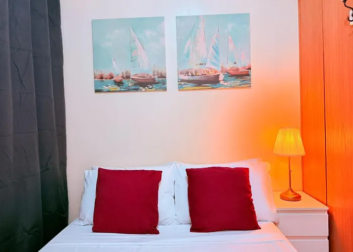 Homey With Fast Wifi Near Moa By One Guest Place Apartamento Manila