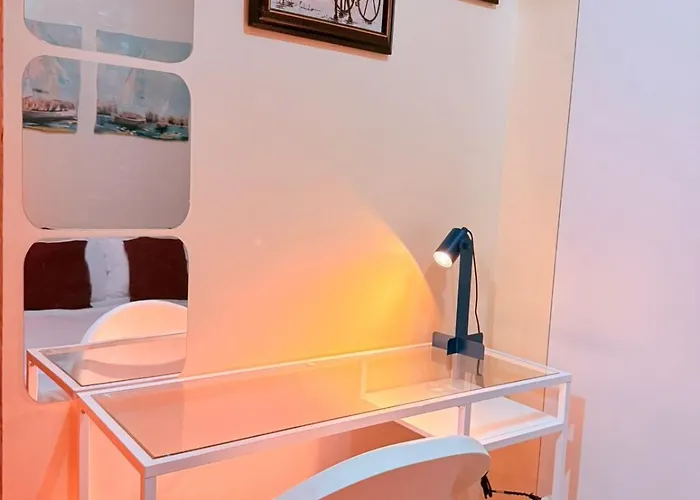 Homey With Fast Wifi Near Moa By One Guest Place Apartamento